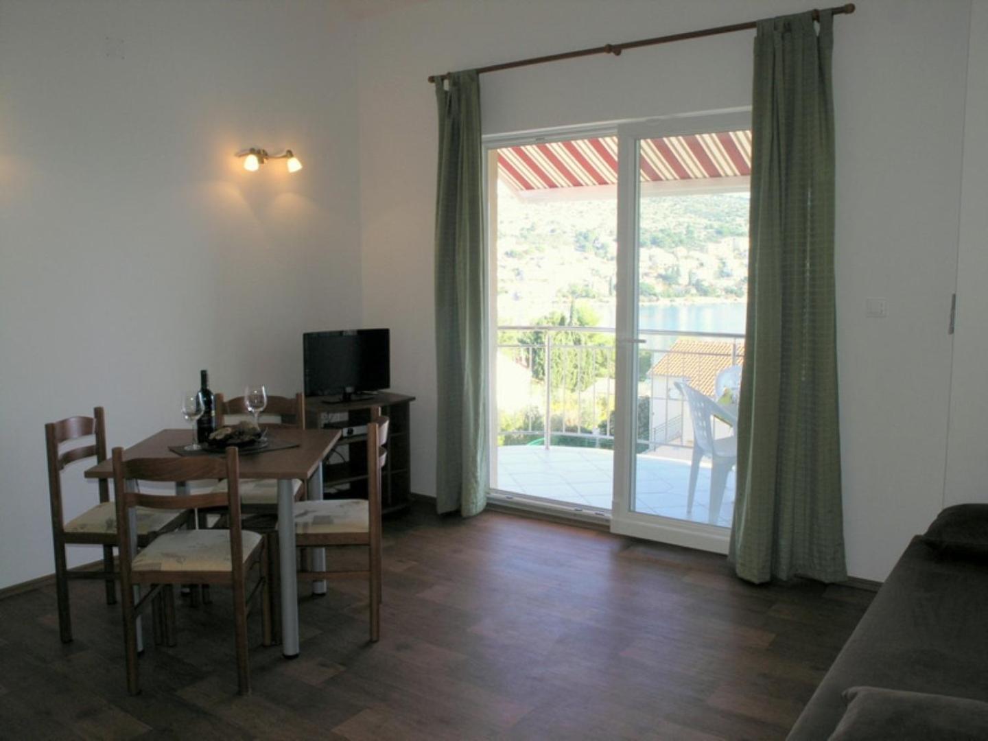 Apartments Aurelius - Relaxing With Gorgeous View Trogir Exterior foto