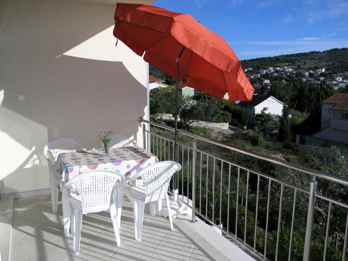 Apartments Aurelius - Relaxing With Gorgeous View Trogir Exterior foto